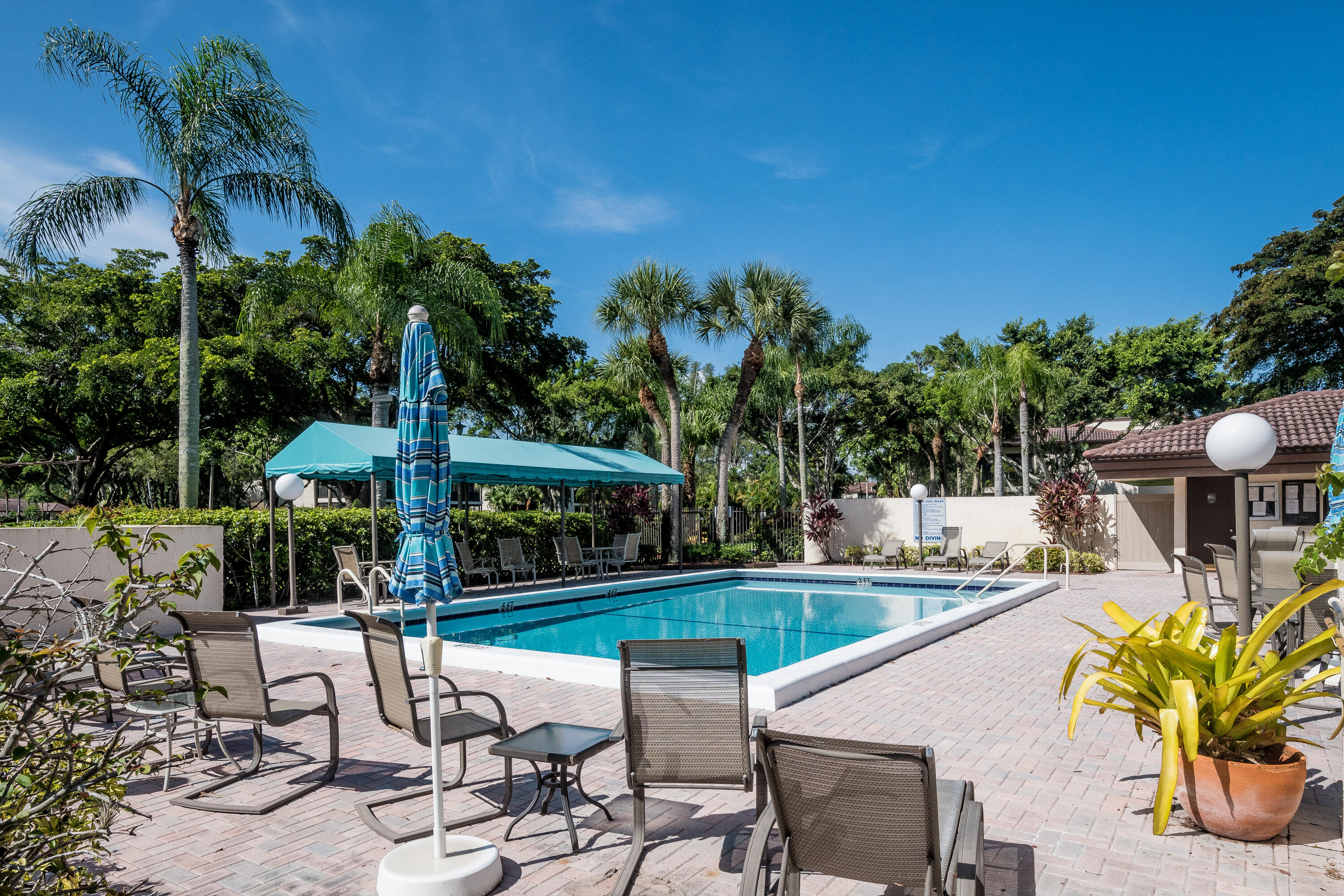 21703 Tall Palm Circle, Unit 5D Boca Raton, FL 33433 - Photo 31 of 36 Community Pool