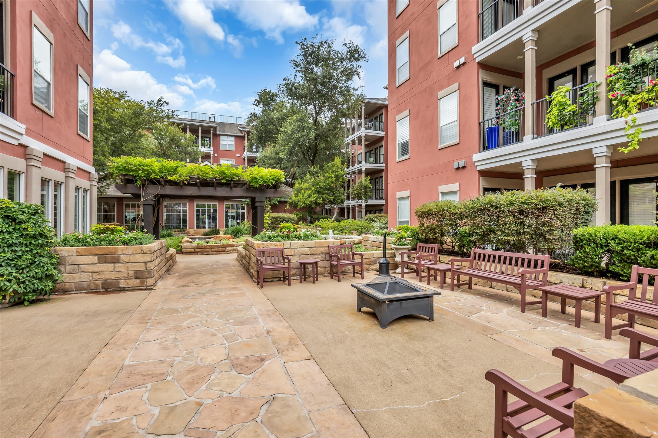 2400 McCue Road, Unit 240 Houston, TX 77056 - Photo 30 of 36