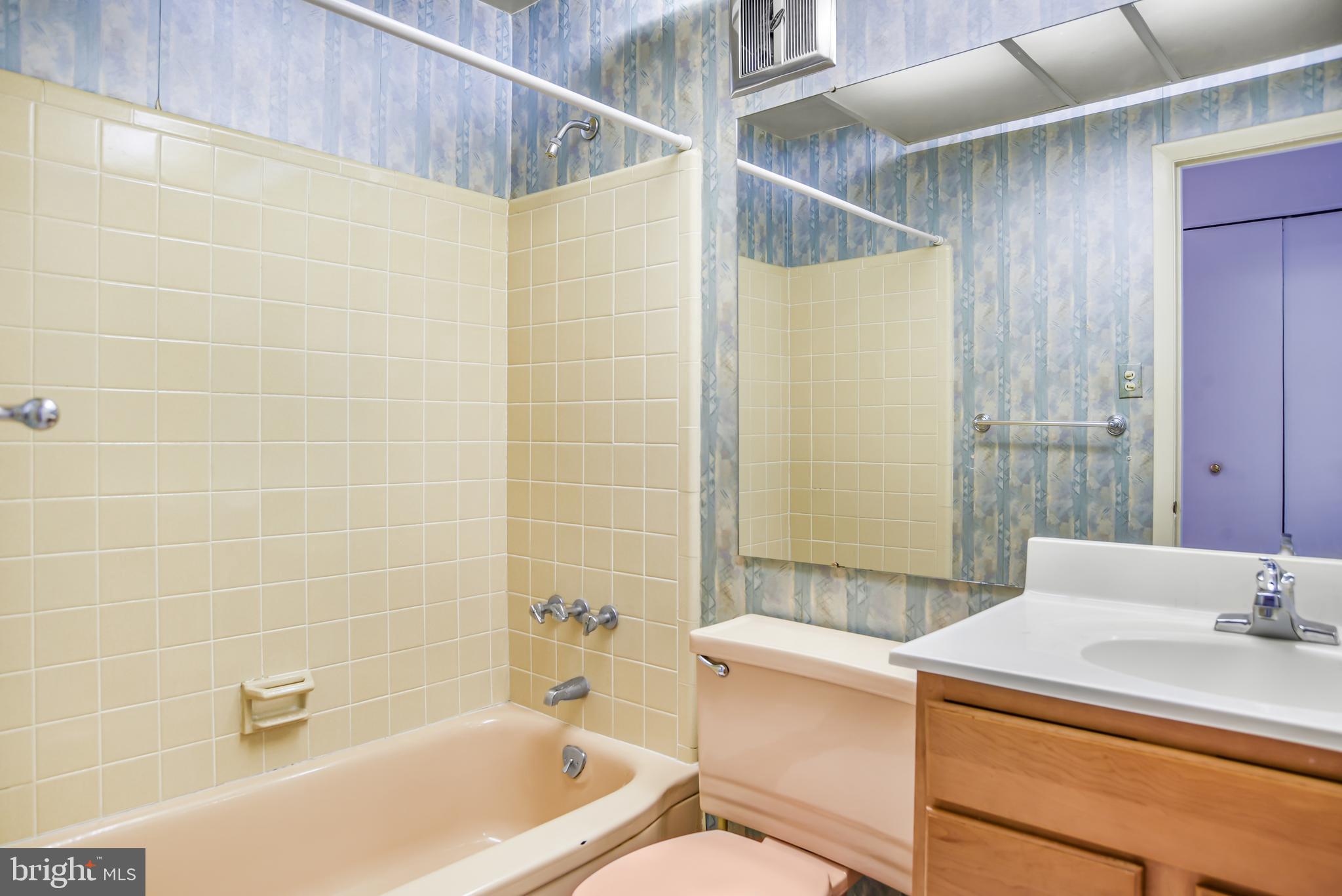 8239 Brattle Road Pikesville, MD 21208 - Photo 19 of 27 Hallway bathroom