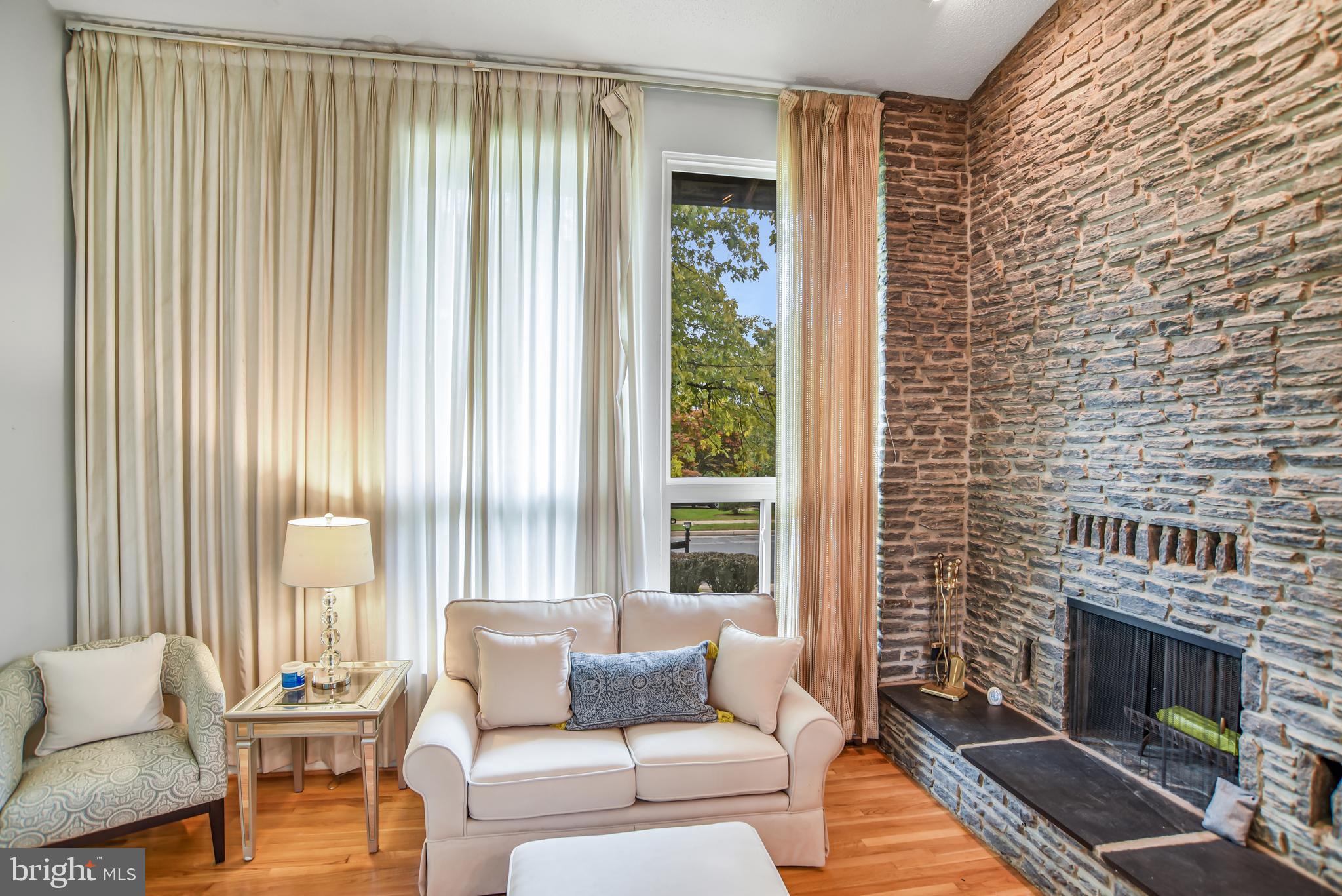 8239 Brattle Road Pikesville, MD 21208 - Photo 5 of 27 Large energy efficient living room windows