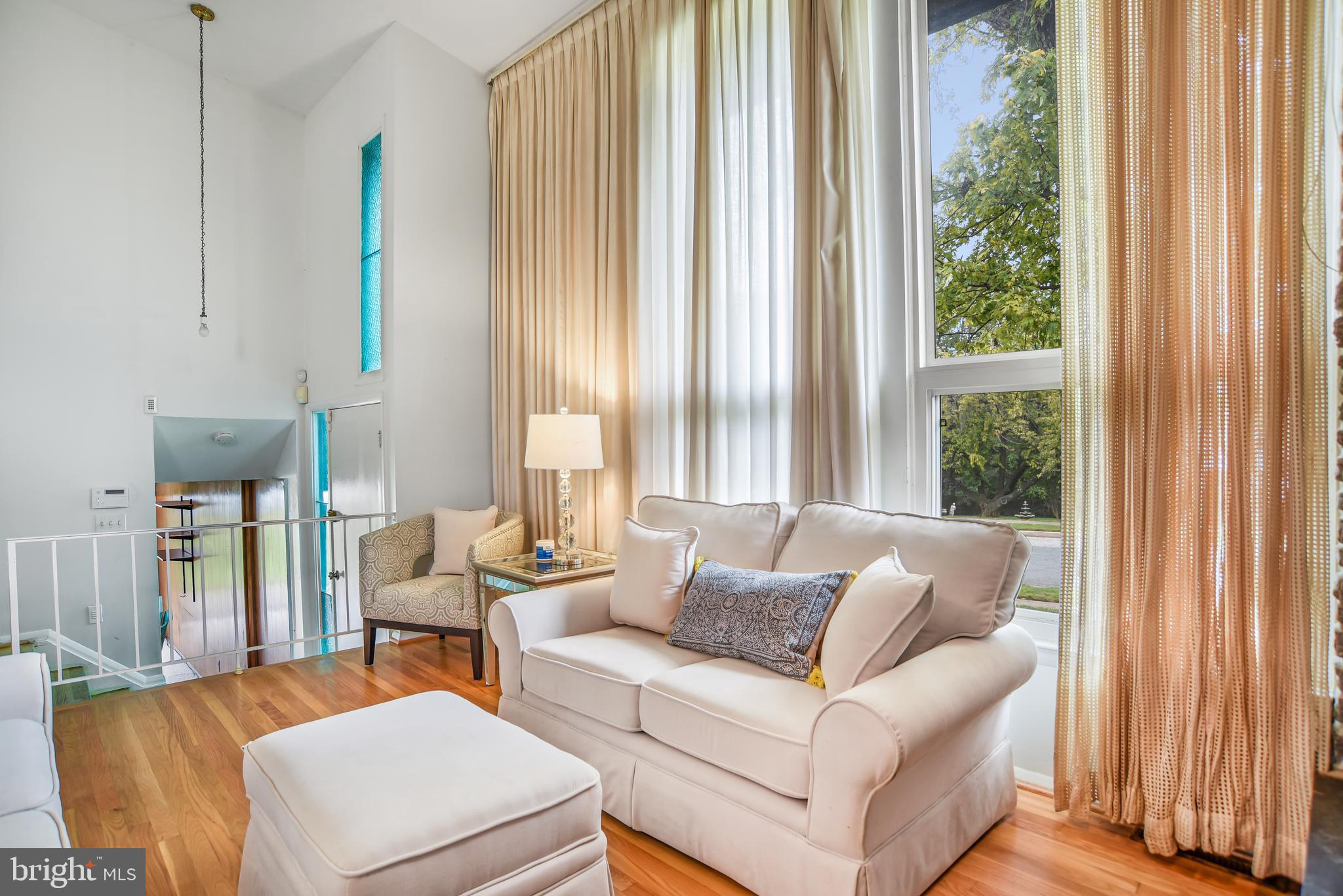 8239 Brattle Road Pikesville, MD 21208 - Photo 6 of 27 Sun kissed living room