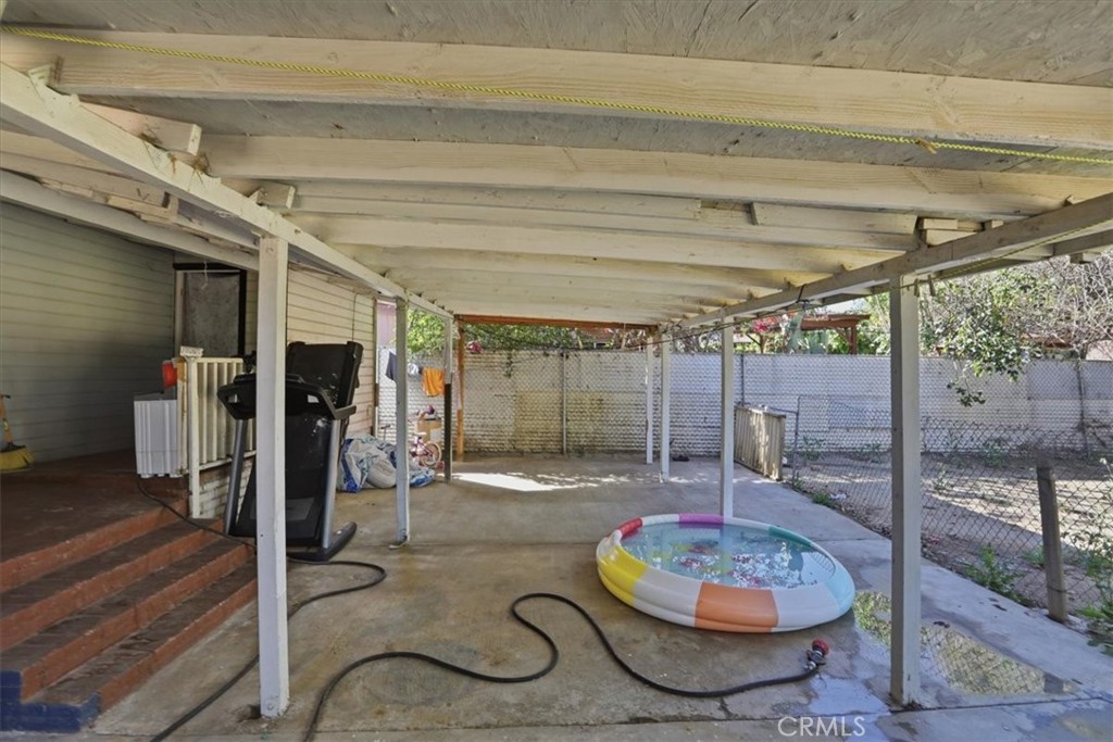 245 Commercial Avenue Riverside, CA 92507 - Photo 23 of 30