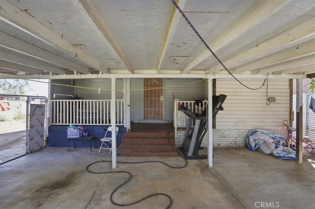 245 Commercial Avenue Riverside, CA 92507 - Photo 24 of 30