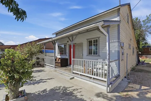 $499,900 | 245 Commercial Avenue, Riverside, CA 92507