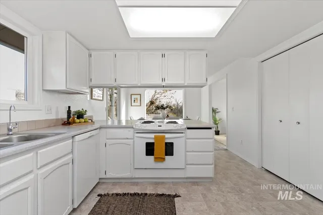 $1,100,000 | 15750 Park View Drive, Wilder, ID 83676