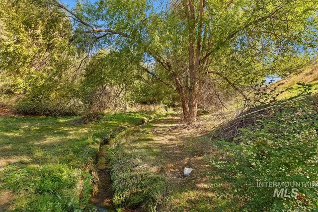 $1,100,000 | 15750 Park View Drive, Wilder, ID 83676