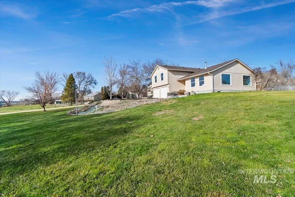 $950,000 | 15750 Park View Drive, Wilder, ID 83676
