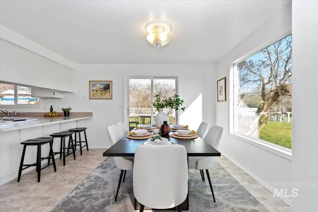 $1,100,000 | 15750 Park View Drive, Wilder, ID 83676