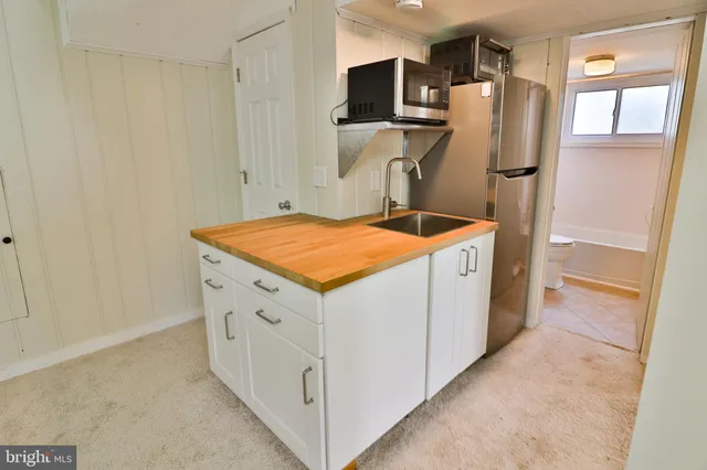 $3,100 | 1009 Kennon Court, Rockville, MD 20851