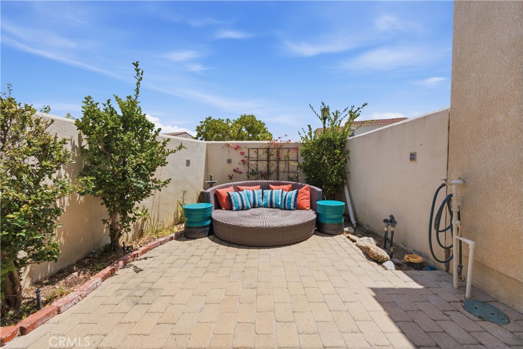 11501 Cararra Lane Porter Ranch, CA 91326 - Photo 29 of 37