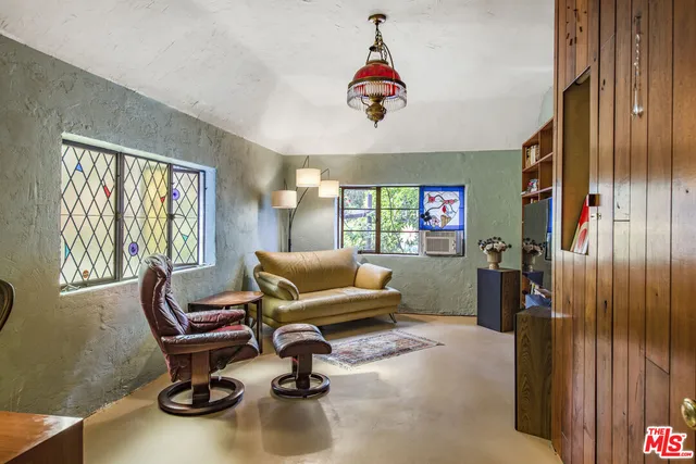 $3,491,000 | 2882 Belden Drive, Los Angeles, CA 90068