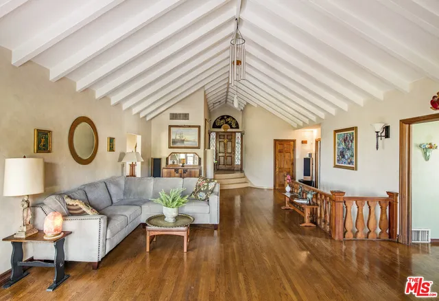 $3,491,000 | 2882 Belden Drive, Los Angeles, CA 90068