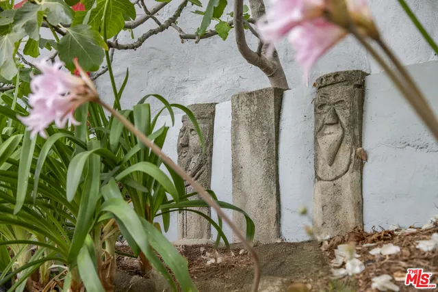 $3,491,000 | 2882 Belden Drive, Los Angeles, CA 90068