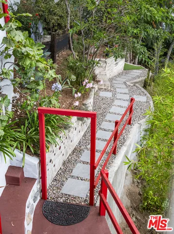 $3,491,000 | 2882 Belden Drive, Los Angeles, CA 90068