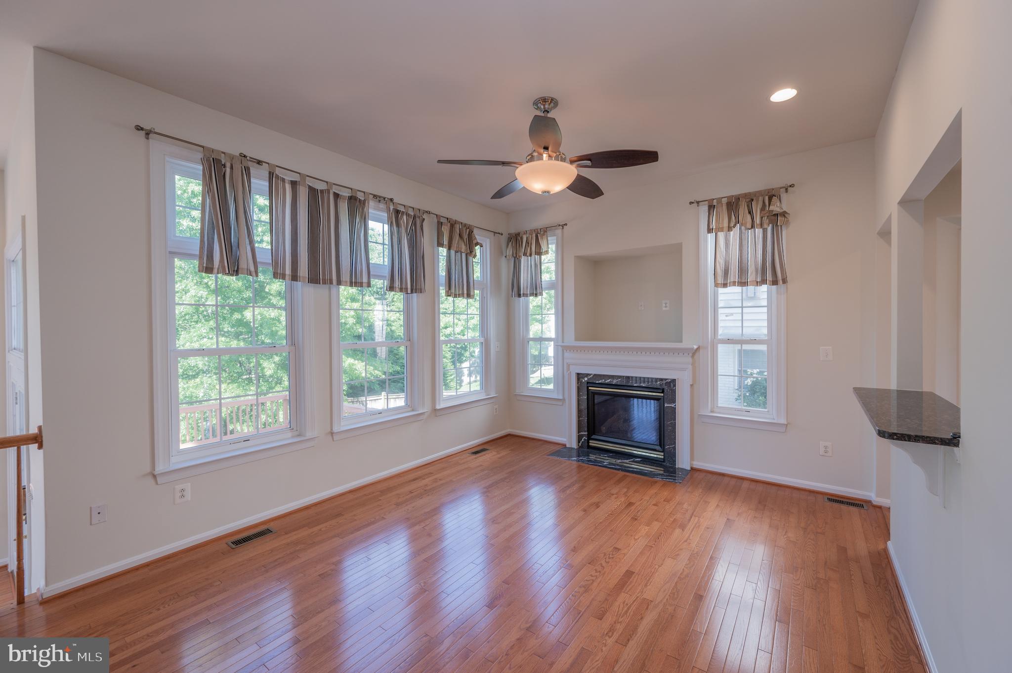 1603 Rising Ridge Road Mount Airy, MD 21771 - Photo 7 of 32 Gallery Image 7