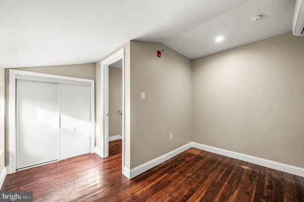 $1,900 | 980 North Lawrence Street, Unit D, Philadelphia, PA 19123