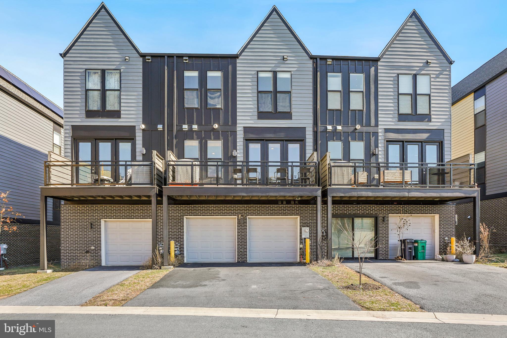 8012 Grove Street Silver Spring, MD 20910 - Photo 33 of 38 Exterior Rear