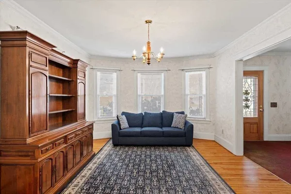 $619,000 | 63 Walnut Street, Holden, MA 01520