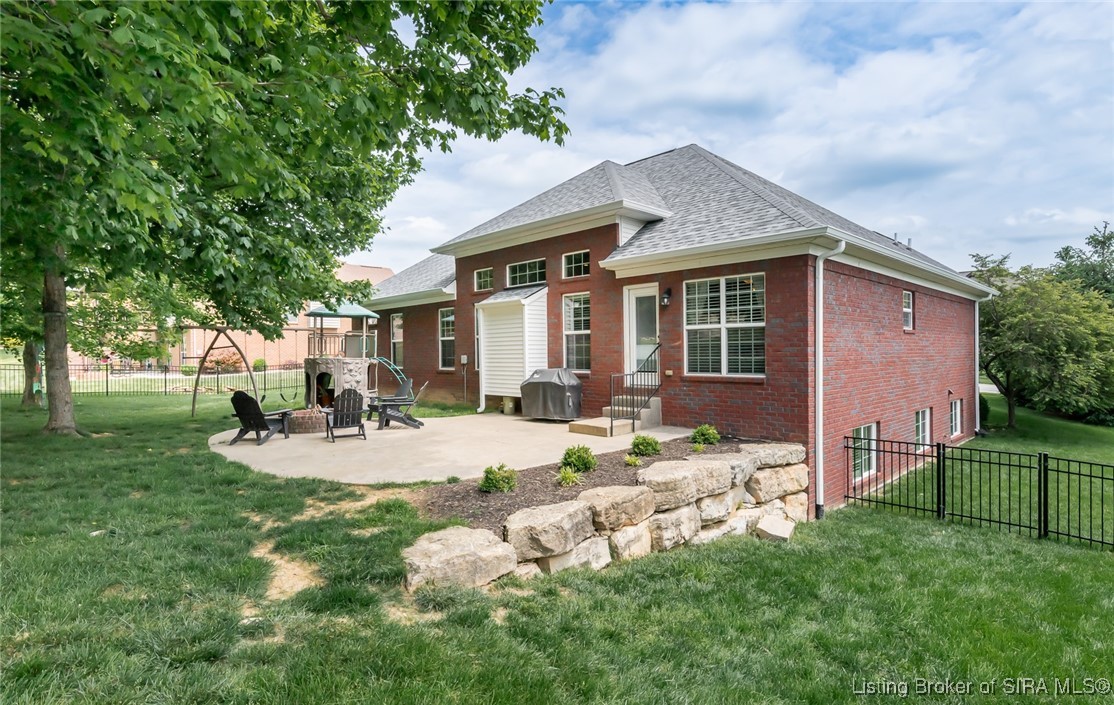 3417 Royal Lake Drive Floyds Knobs, IN 47119 - Photo 66 of 69