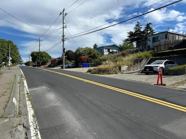 $649,999 | 5025 Hilltop Drive, El Sobrante, CA 94803