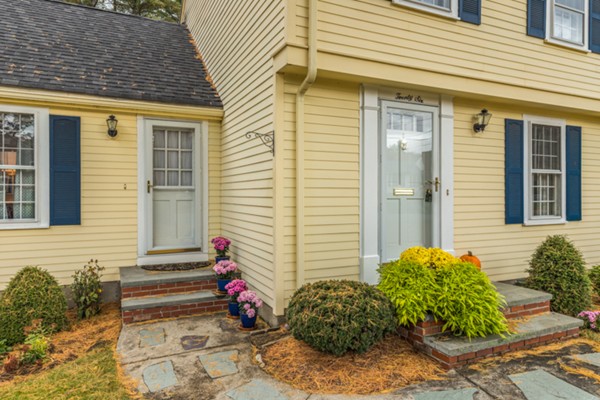 26 Olde Towne Road Lynnfield, MA 01940 - Photo 6 of 30 Gallery Image 6
