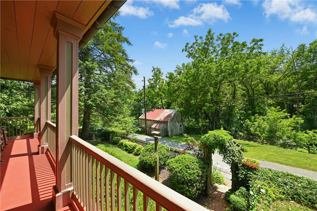 1867 Old Mill Road Bethlehem, PA 18015 - Photo 5 of 35 Gallery Image 5