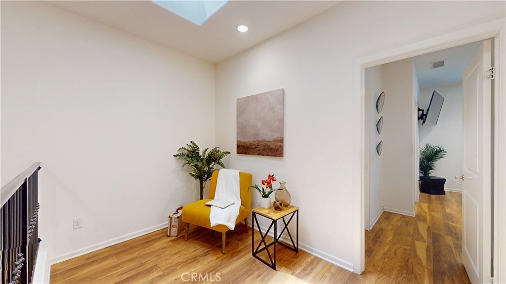 10351 Diamond Pacoima, CA 91331 - Photo 34 of 43