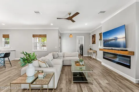 $1,449,900 | 410 Ocean Avenue, Melbourne Beach, FL 32951