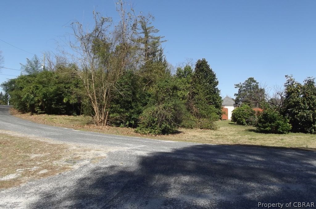 1786 Tyndall Point Road Gloucester Point, VA 23062 - Photo 31 of 33 Gallery Image 31