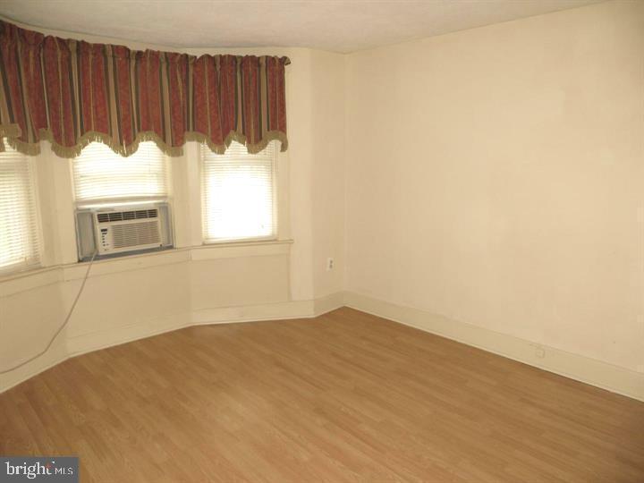 1265 Nottingham Way Hamilton, NJ 08609 - Photo 13 of 24 Main Bedroom