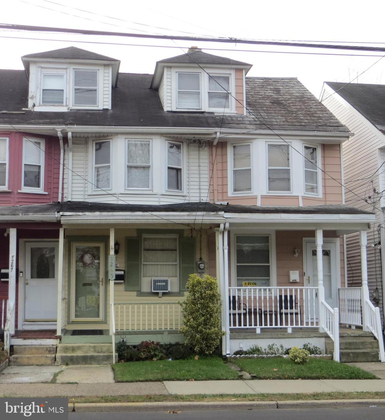 1265 Nottingham Way Hamilton, NJ 08609 - Photo 2 of 24 Exterior Front