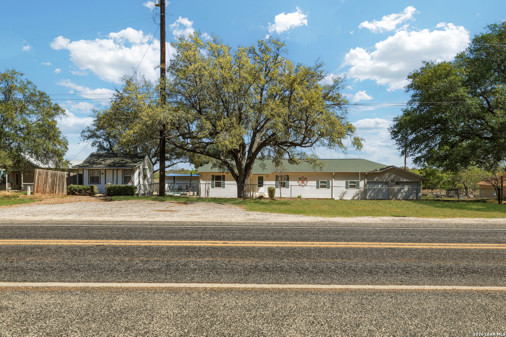 6730 Highway 1604 Loop Adkins, TX 78101 - Photo 4 of 30