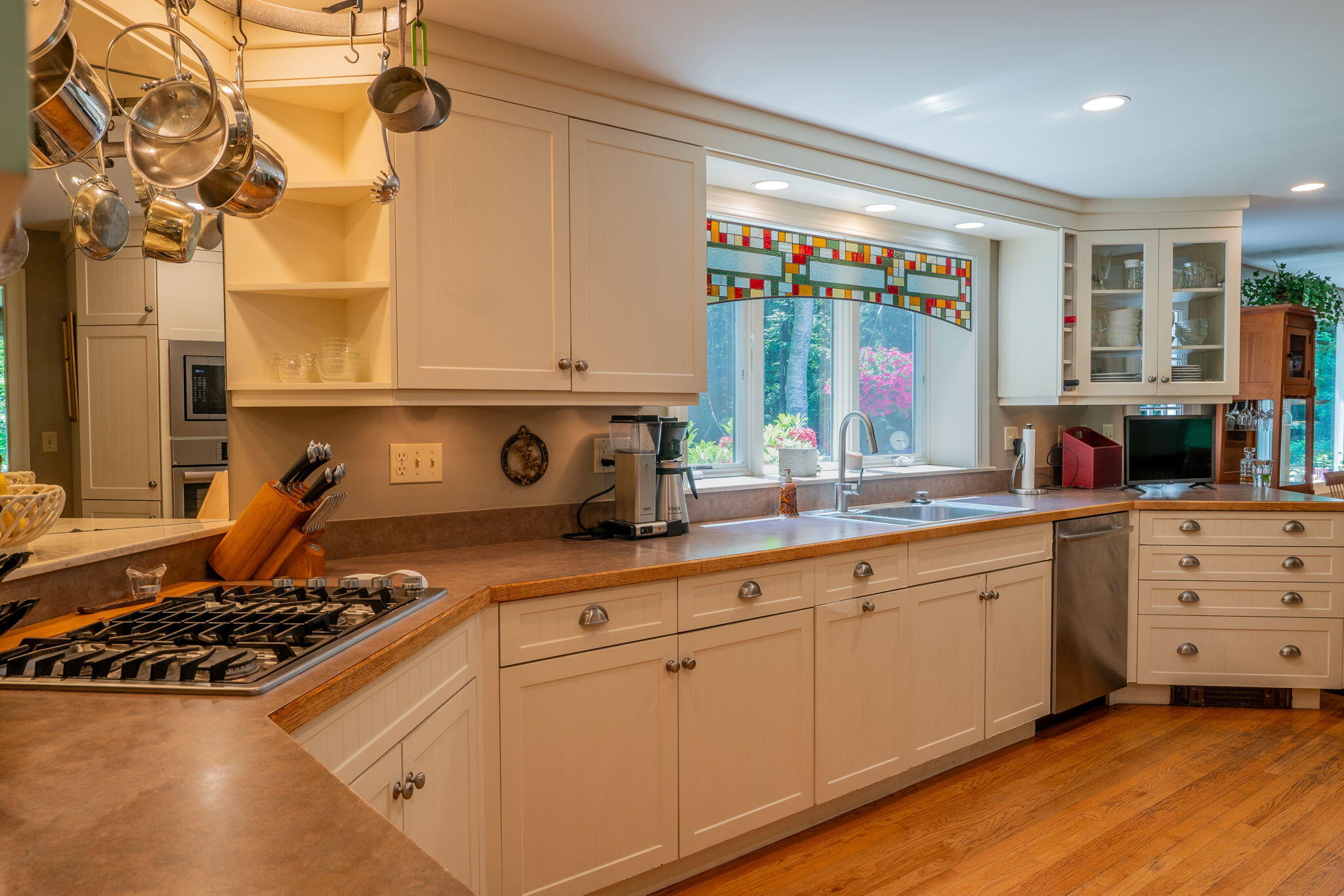 8 Brookside Drive Cumberland, ME 04021 - Photo 13 of 41 40-web-or-mls-8 Brookside Dr 64