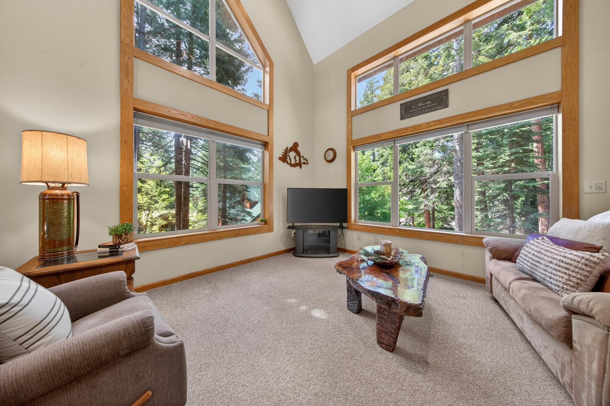 808 Lake Ridge Road, Unit 2 Lake Almanor, CA 96137 - Photo 3 of 50