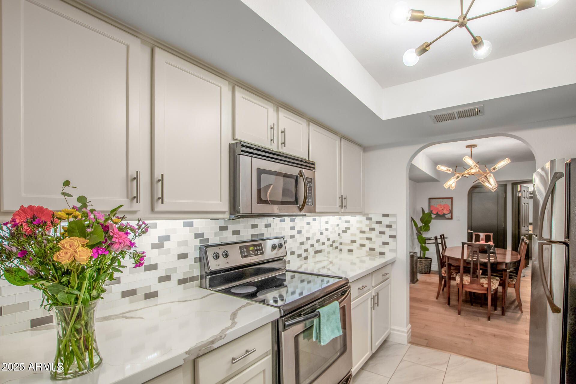 3825 East Camelback Road, Unit 142 Phoenix, AZ 85018 - Photo 9 of 35 10 - Camelback 3825