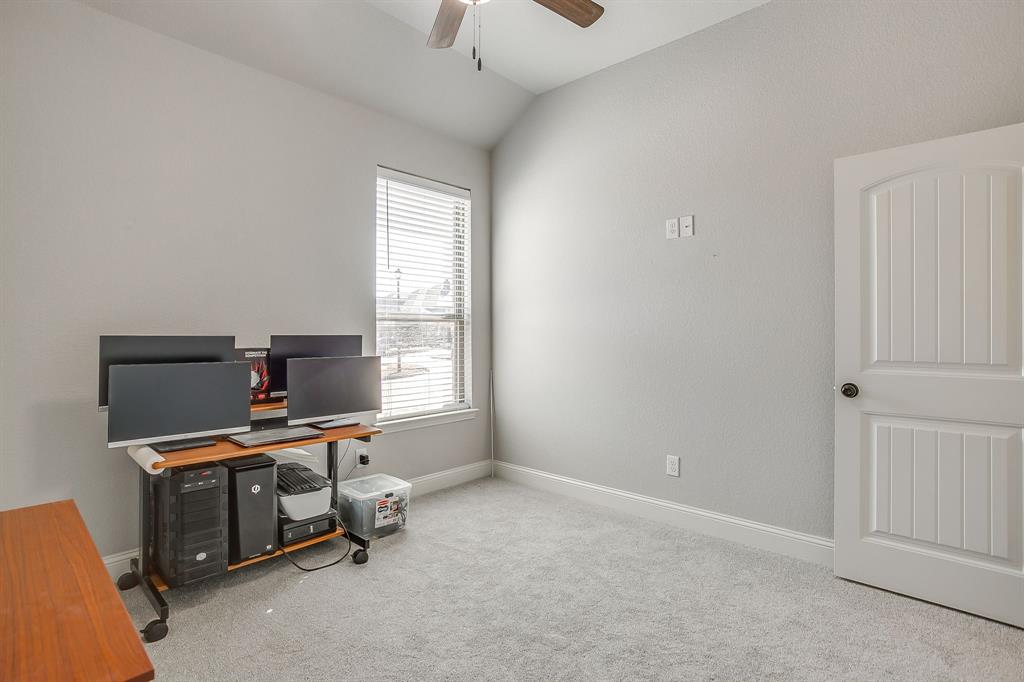 424 Delaware Street Burleson, TX 76028 - Photo 29 of 37