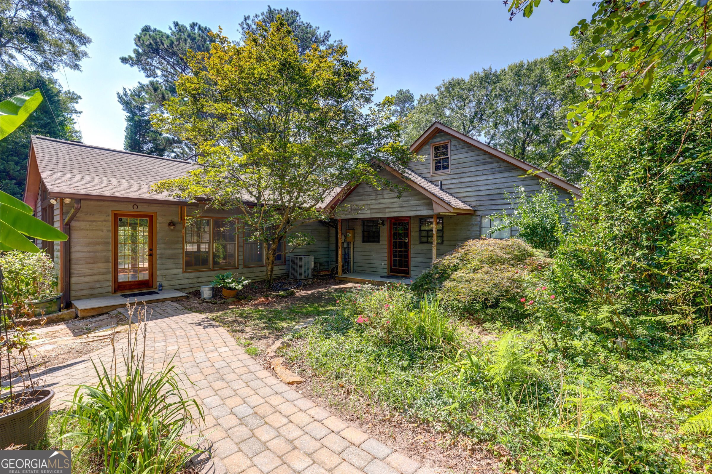 424 Hampton Road Hampton, GA 30228 - Photo 6 of 44