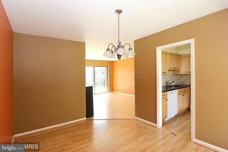 17814 Buehler Road, Unit 3G7 Olney, MD 20832 - Photo 4 of 11 Family Room