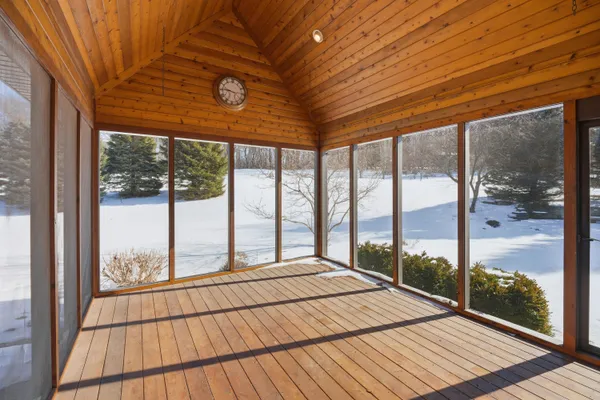 $975,000 | W4348 Niagara Lane, Taycheedah, WI 54937