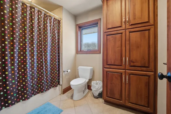 $975,000 | W4348 Niagara Lane, Taycheedah, WI 54937