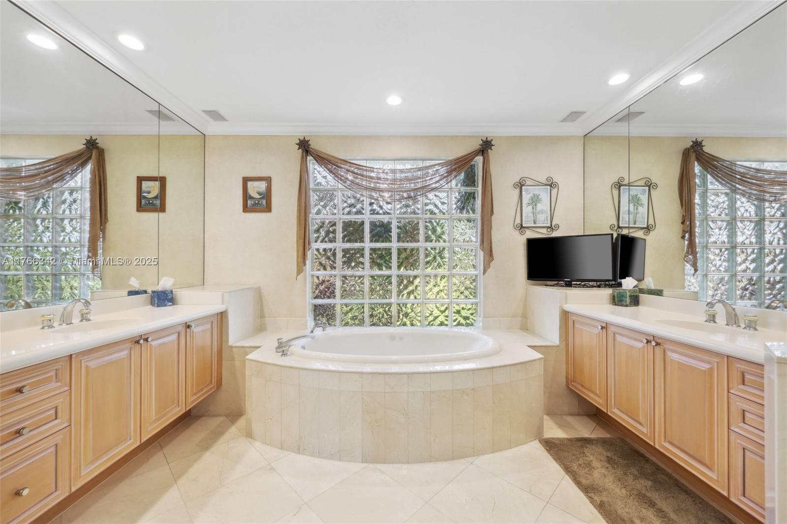 389 Oregon Lane Boca Raton, FL 33487 - Photo 38 of 85