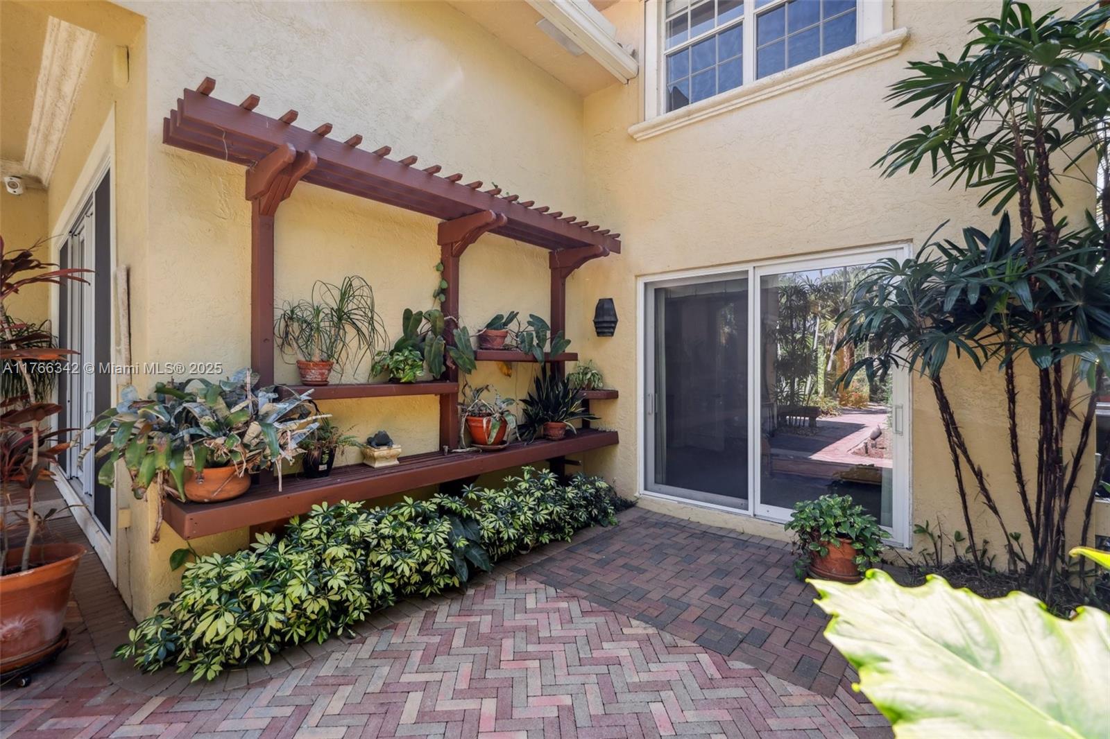 389 Oregon Lane Boca Raton, FL 33487 - Photo 55 of 85