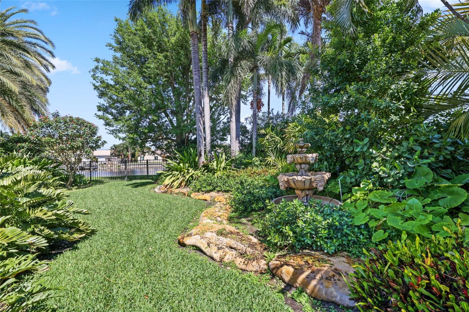 389 Oregon Lane Boca Raton, FL 33487 - Photo 72 of 85