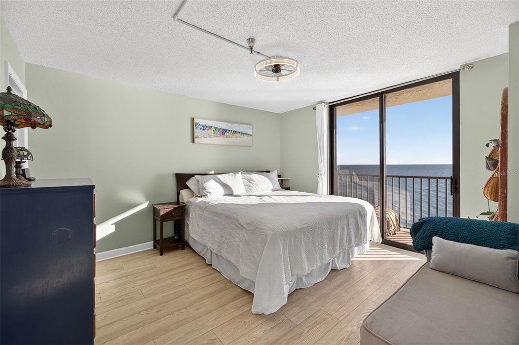 15316 Gulf Boulevard, Unit 903 Madeira Beach, FL 33708 - Photo 18 of 43