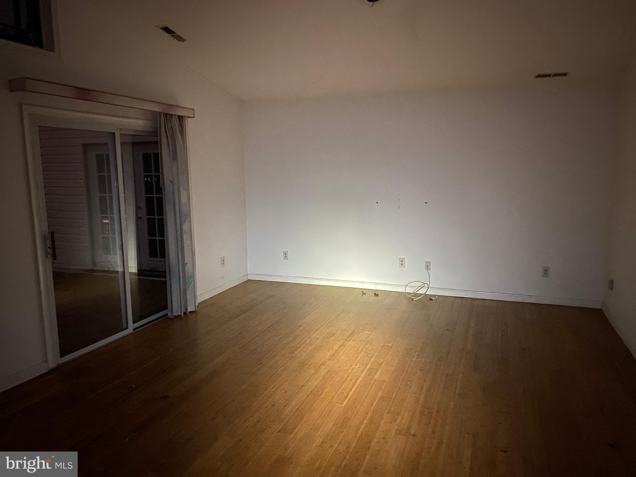 1905 Rettman Lane Baltimore, MD 21222 - Photo 13 of 16 Gallery Image 13