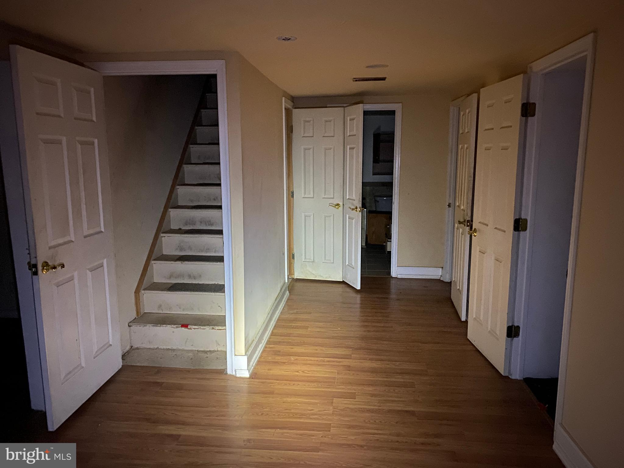 1905 Rettman Lane Baltimore, MD 21222 - Photo 3 of 16 Gallery Image 3