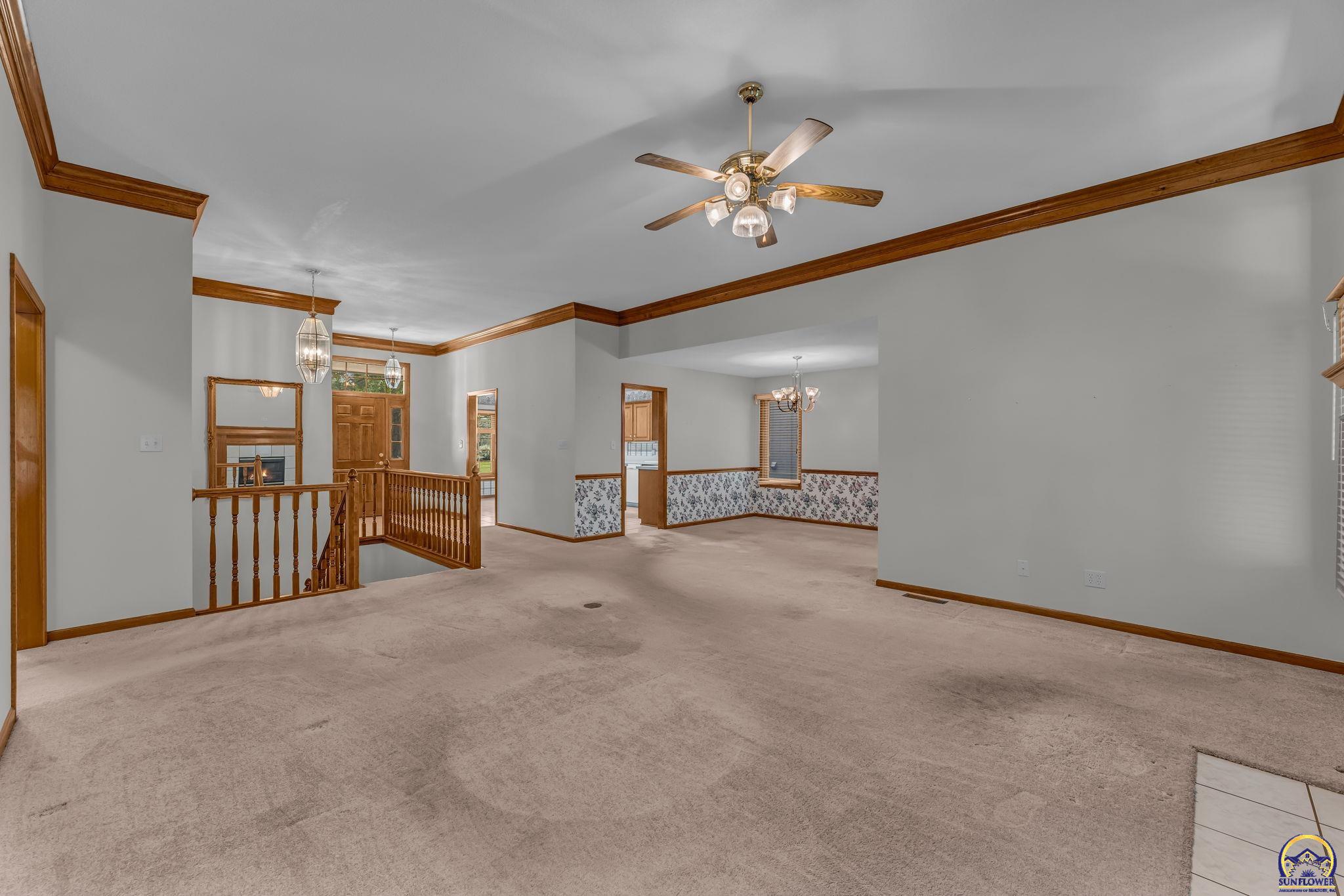 6400 Southwest Castle Lane Topeka, KS 66614 - Photo 6 of 36