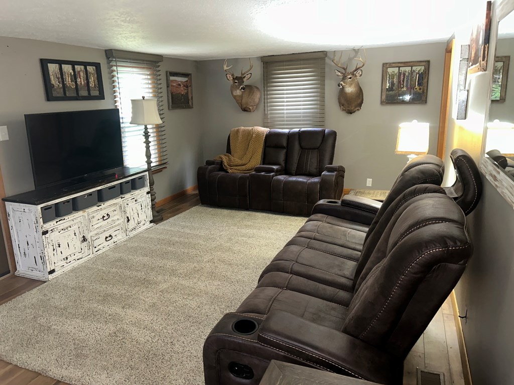 5389 Doc Walker Road Parker, PA 16049 - Photo 19 of 41
