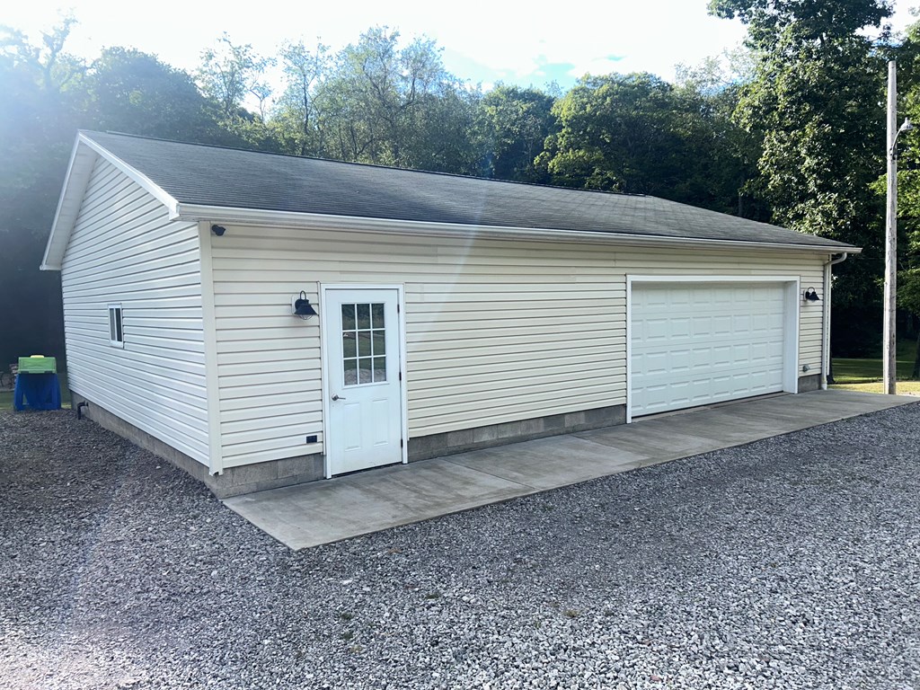 5389 Doc Walker Road Parker, PA 16049 - Photo 3 of 41