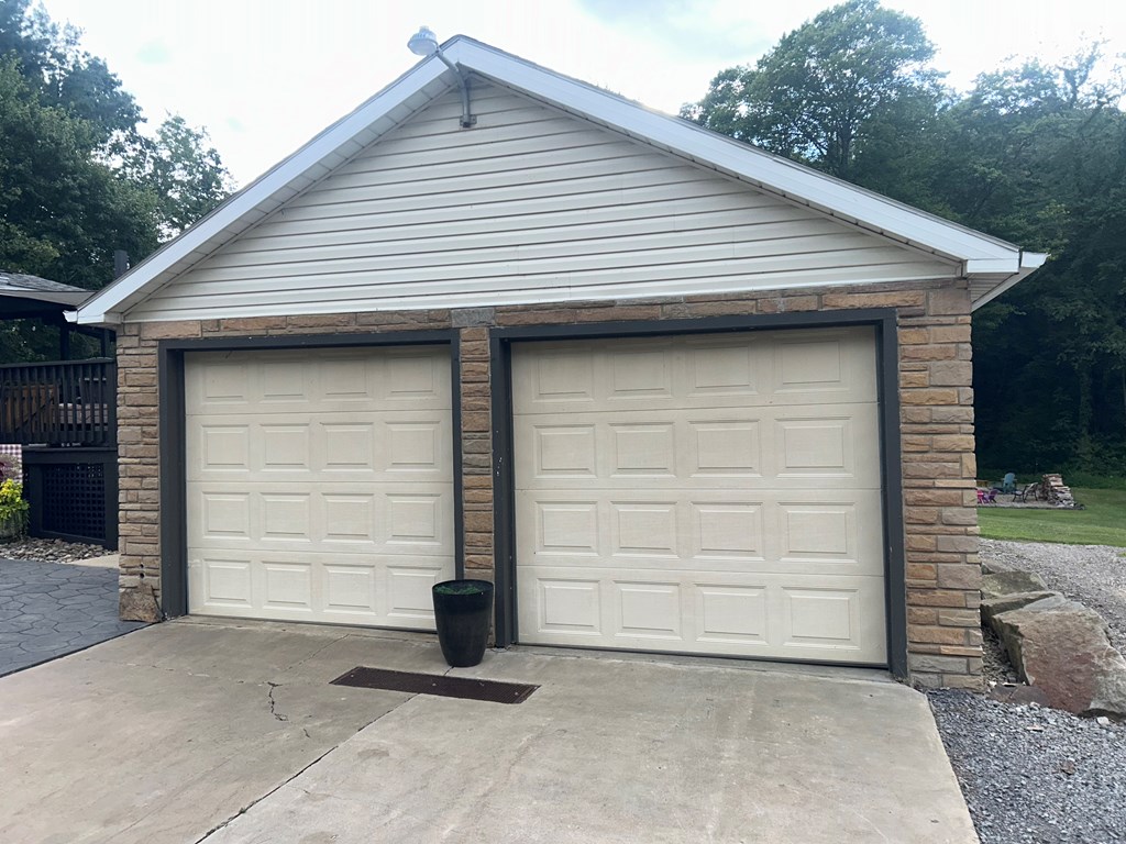 5389 Doc Walker Road Parker, PA 16049 - Photo 4 of 41